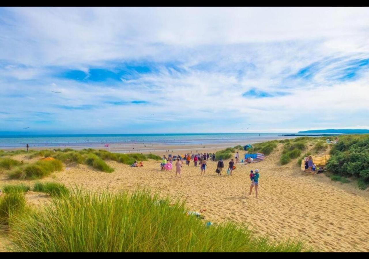 Mp768 - Camber Sands Holiday Park - Huge Lodge - Small Dog Friendly - Sleeps 8 Экстерьер фото